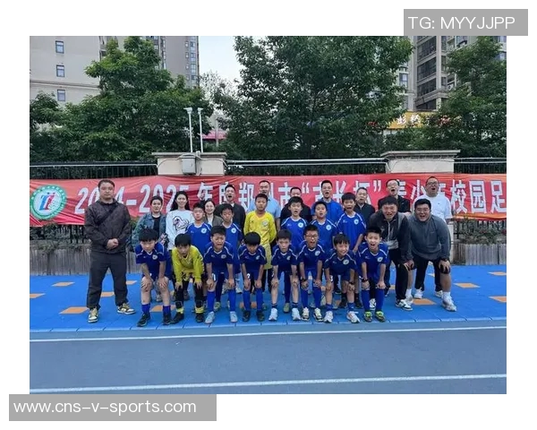 市长杯足球赛激情开赛各界精英齐聚展现风采与团结精神